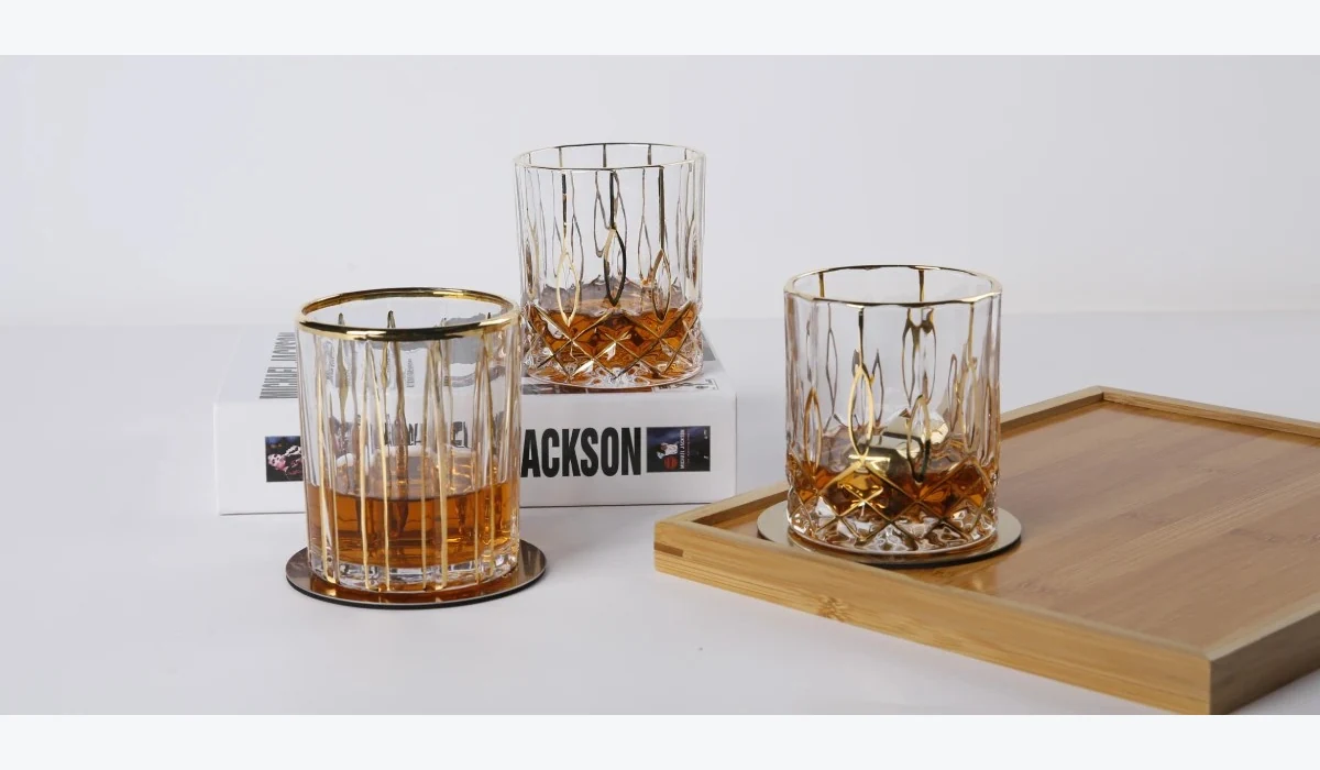 Gold trim glassware finishing example - Commercial Grade Lead-Free Glassware Wholesale Factory