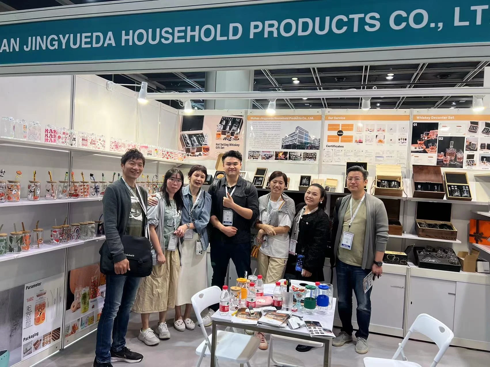 Jingyue Glass team at exhibition booth - Commercial Grade Lead-Free Glassware Wholesale Factory