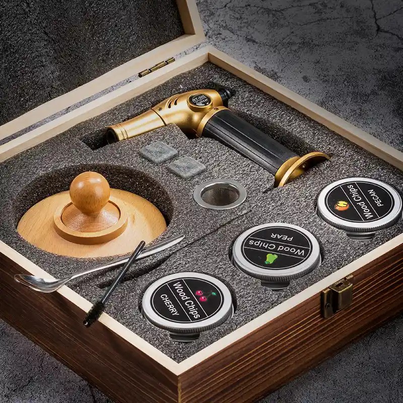 XZ-SMK03 Executive Gold-Edition Smoker Kit in Rustic Wooden Box